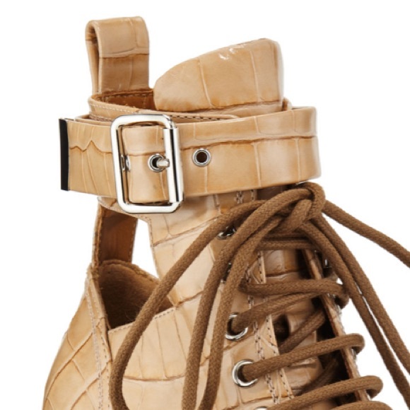 CHLOE RYLEE CUTOUT CROC-EMBOSSED LEATHER BOOTIES EXCLUSIVE BERGDORF GOODMAN SZ 8 - Picture 2 of 8